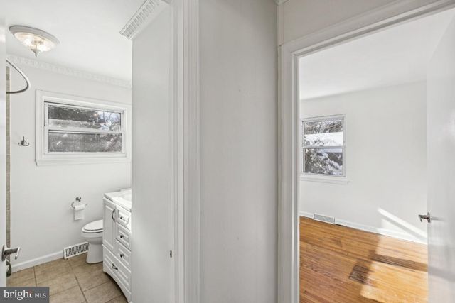 384 WILDROSE ST, Browns Mills, NJ 08015