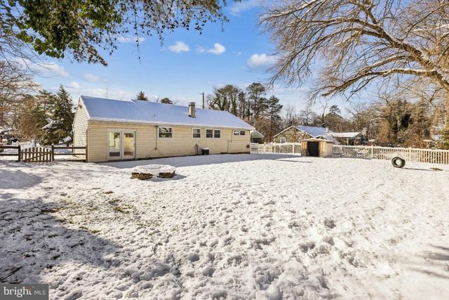 384 WILDROSE ST, Browns Mills, NJ 08015