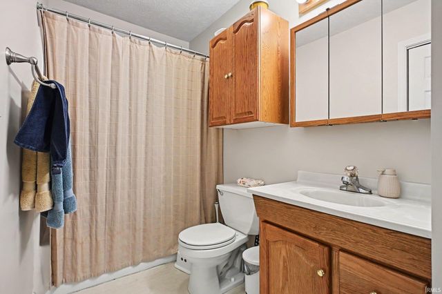 1104 S Main Street, Mishawaka, IN 46544