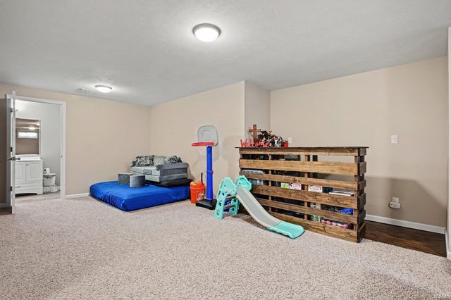 1104 S Main Street, Mishawaka, IN 46544