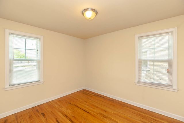 4258 W Nelson Street 2, Chicago, IL 60641