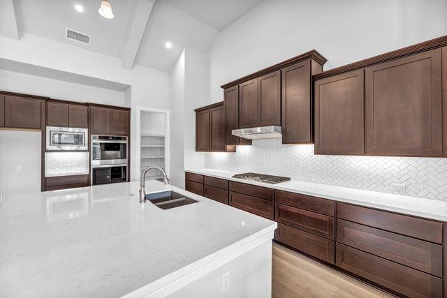 280 Wellborn RD, Liberty Hill, TX 78642