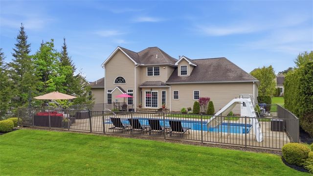 1225 Silver Drive, Millcreek Twp, PA 16509