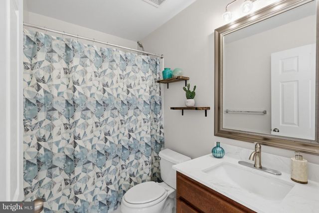 23930 CATAWBA HILL DR, Clarksburg, MD 20871