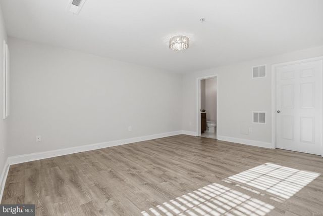 23930 CATAWBA HILL DR, Clarksburg, MD 20871