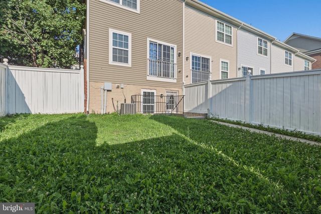 23930 CATAWBA HILL DR, Clarksburg, MD 20871
