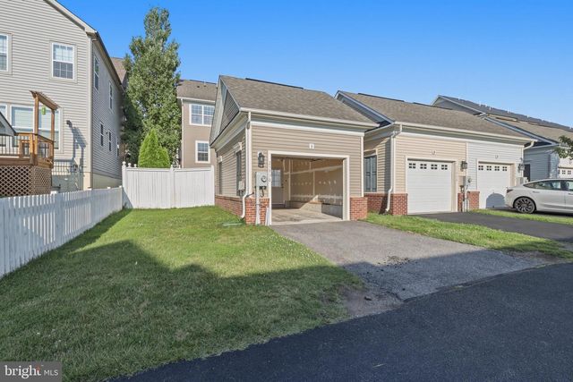 23930 CATAWBA HILL DR, Clarksburg, MD 20871