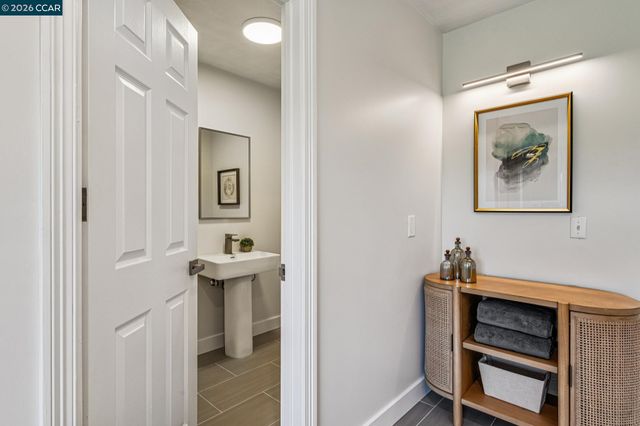 6 Tanglewood Lane, Lafayette, CA 94549