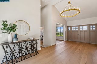 6 Tanglewood Lane, Lafayette, CA 94549