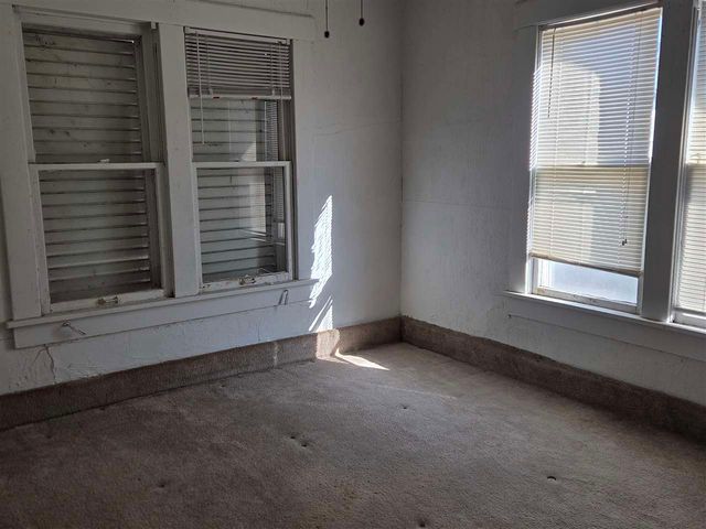 713 NW Columbia, Lawton, OK 73505