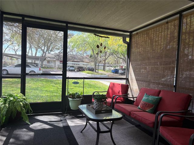 811 OAK PARK PLACE, Brandon, FL 33511