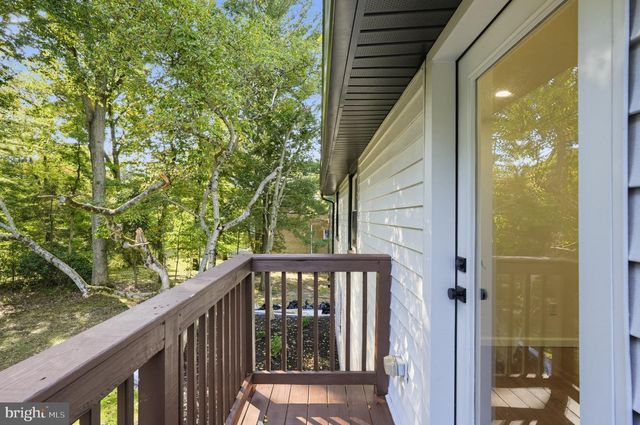 56 WESTBROOK DR, Moorestown, NJ 08057