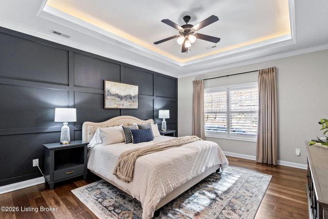 4203 Hidden Bluff Ct, Louisville, KY 40241