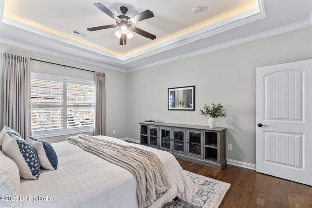 4203 Hidden Bluff Ct, Louisville, KY 40241