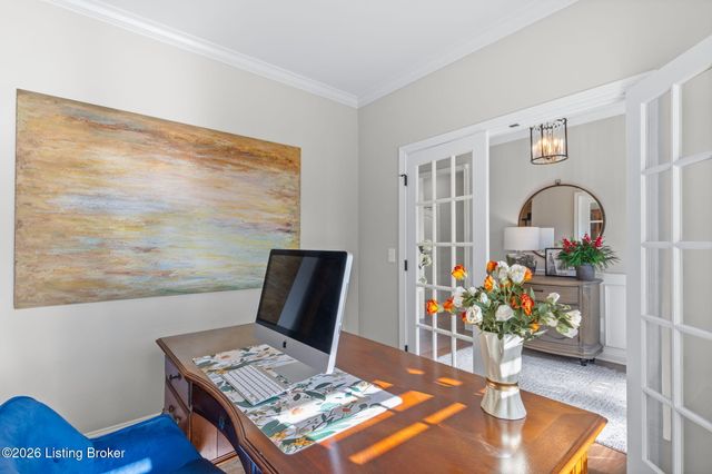 4203 Hidden Bluff Ct, Louisville, KY 40241