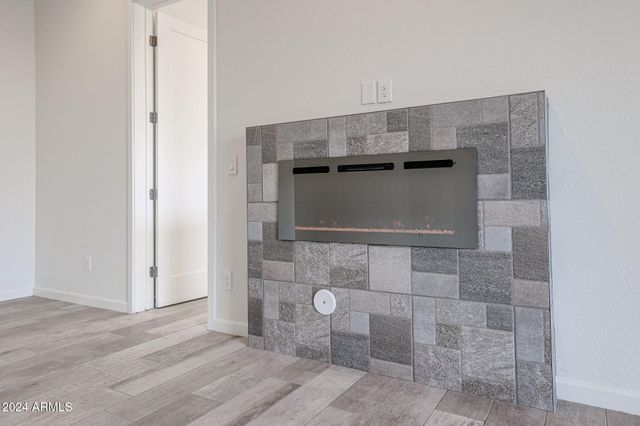 14930 W EL CORTEZ Place, Surprise, AZ 85387