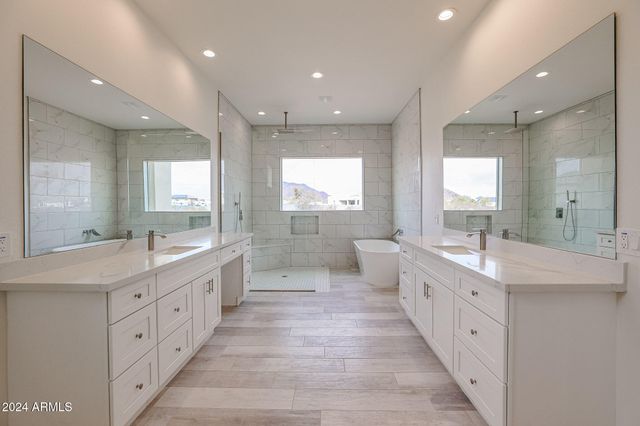 14930 W EL CORTEZ Place, Surprise, AZ 85387