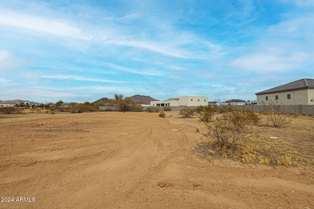 14930 W EL CORTEZ Place, Surprise, AZ 85387