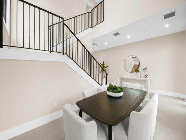 1401 NE 16th Avenue, Fort Lauderdale, FL 33304