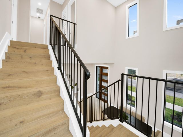 1401 NE 16th Avenue, Fort Lauderdale, FL 33304