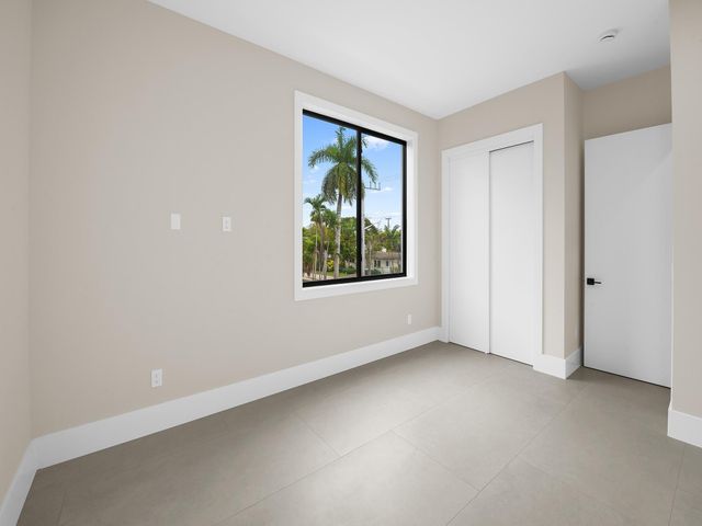 1401 NE 16th Avenue, Fort Lauderdale, FL 33304