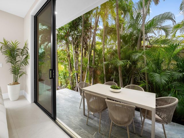 1401 NE 16th Avenue, Fort Lauderdale, FL 33304