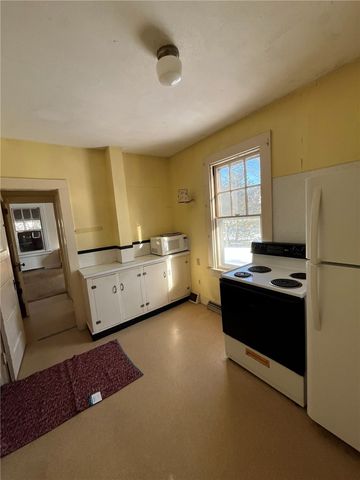 127 Longfellow Road, Jamestown, RI 02835