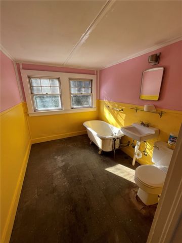 127 Longfellow Road, Jamestown, RI 02835