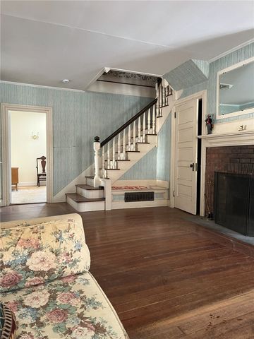 127 Longfellow Road, Jamestown, RI 02835