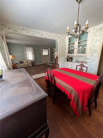 127 Longfellow Road, Jamestown, RI 02835