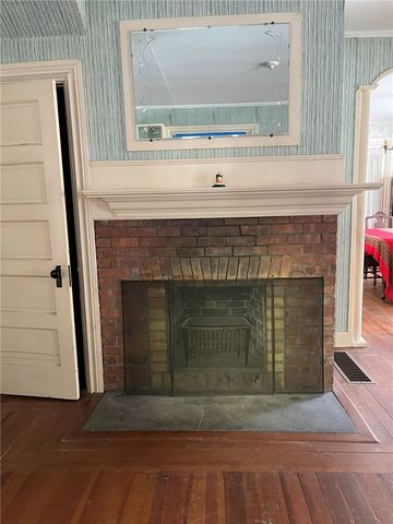 127 Longfellow Road, Jamestown, RI 02835