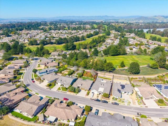960 Wigeon Way, Arroyo Grande, CA 93420