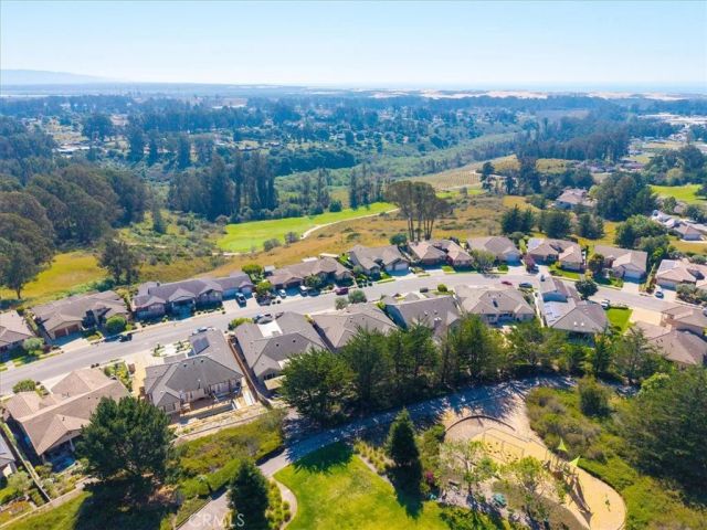 960 Wigeon Way, Arroyo Grande, CA 93420