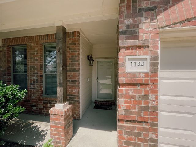 1144 Terrace View Drive, Fort Worth, TX 76108