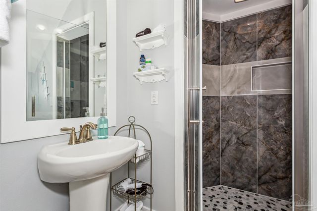 1495 Seaside Cir, Navarre Beach, FL 32566