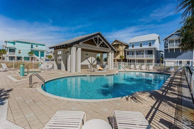 1495 Seaside Cir, Navarre Beach, FL 32566