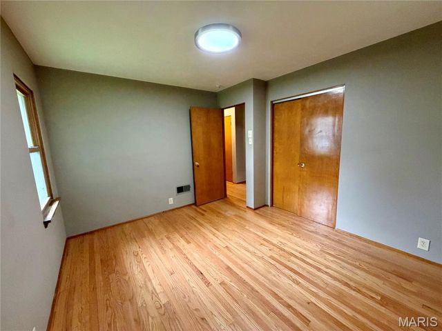 78 N Circle Drive, East Alton, IL 62024