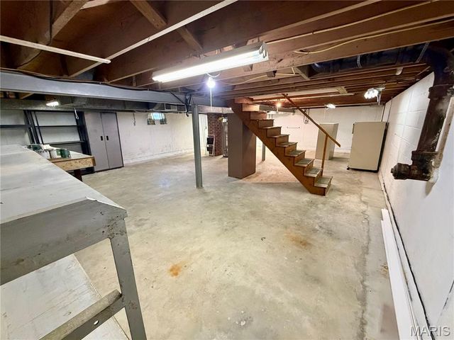 78 N Circle Drive, East Alton, IL 62024