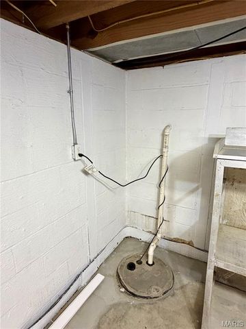 78 N Circle Drive, East Alton, IL 62024