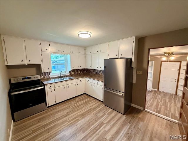 78 N Circle Drive, East Alton, IL 62024