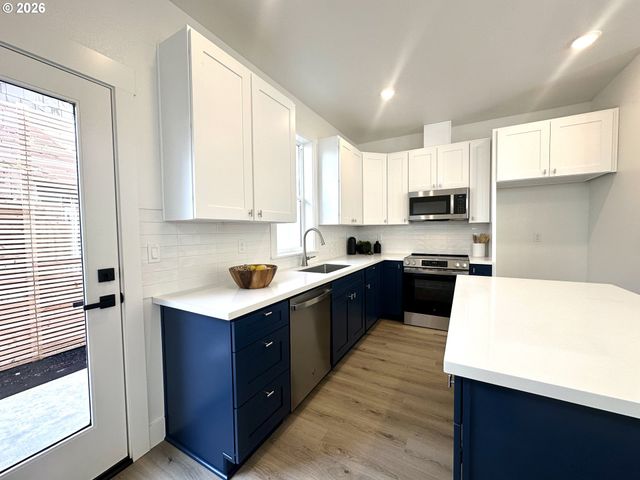5228 Se Knapp St, Portland, OR 97206