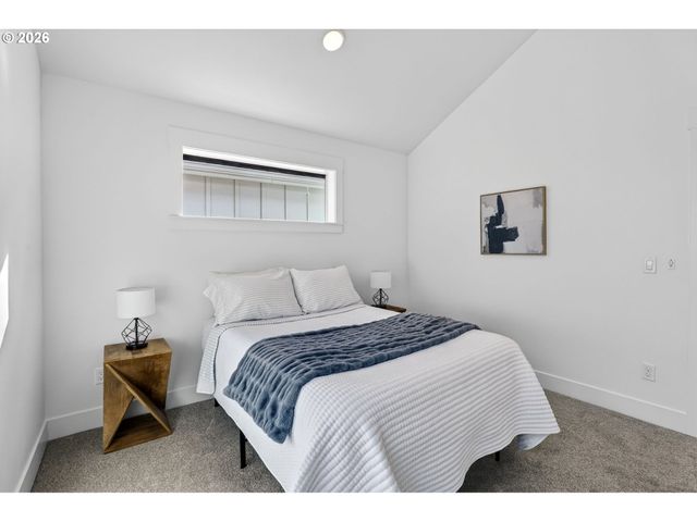 5228 Se Knapp St, Portland, OR 97206