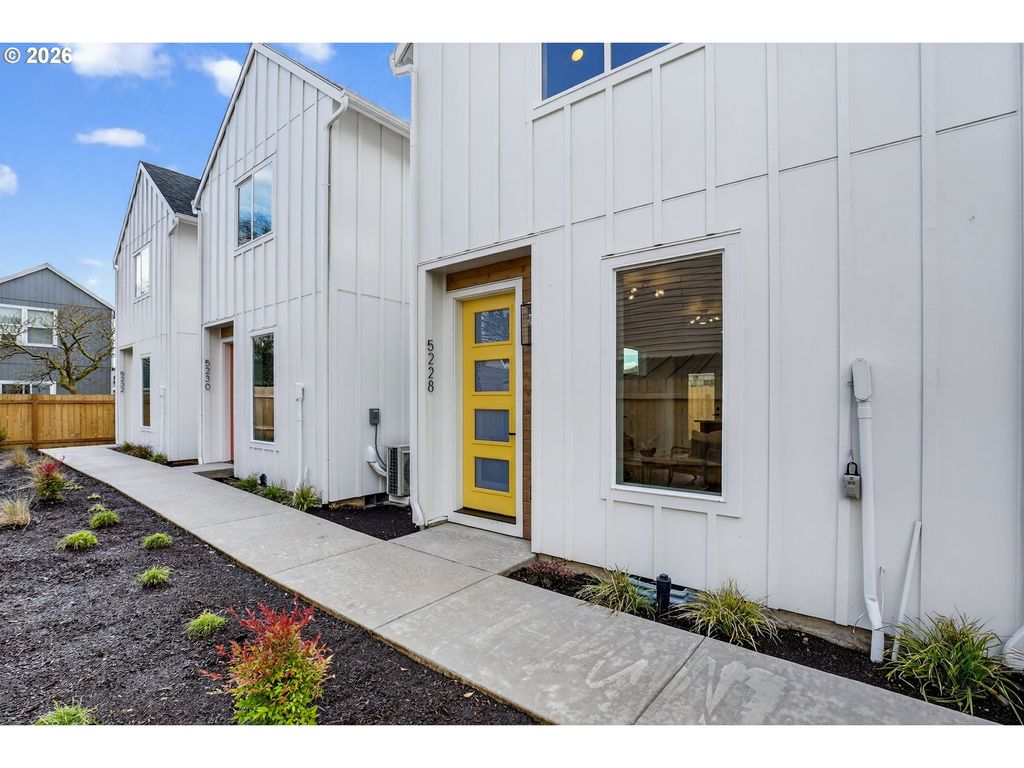 5228 Se Knapp St, Portland, OR 97206