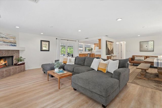 5868 DENISON DRIVE, Venice, FL 34293