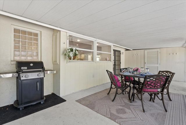 5868 DENISON DRIVE, Venice, FL 34293