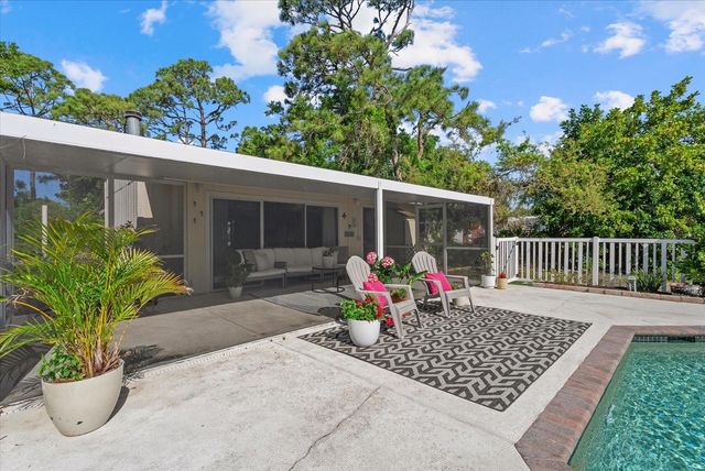 5868 DENISON DRIVE, Venice, FL 34293