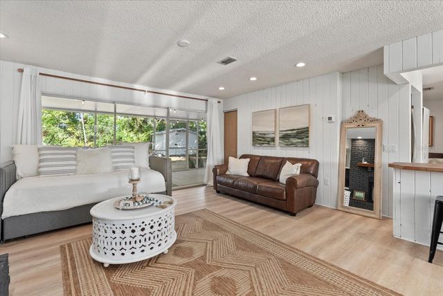 5868 DENISON DRIVE, Venice, FL 34293