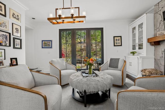 17 Spyrock Road, Pound Ridge, NY 10576