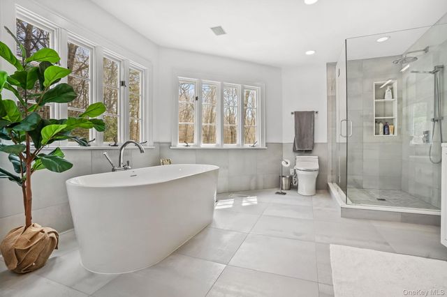 17 Spyrock Road, Pound Ridge, NY 10576