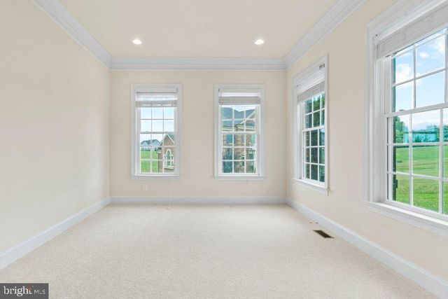 555 PARKLAND RD, Eldersburg, MD 21784
